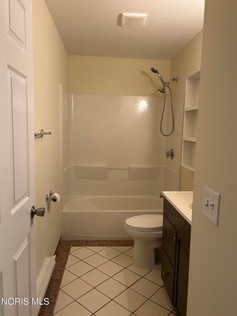Tiny photo for 1543 Primrose Avenue, Toledo, OH 43612 (MLS # 10013731)