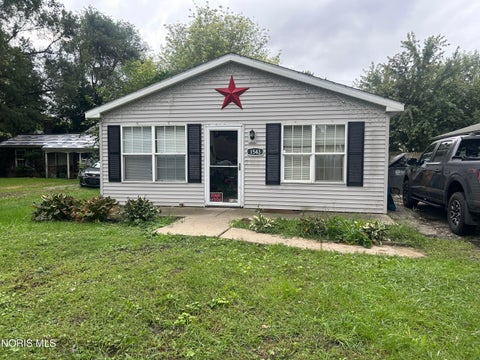 Photo of 1543 Primrose Avenue, Toledo, OH 43612 (MLS # 10013731)
