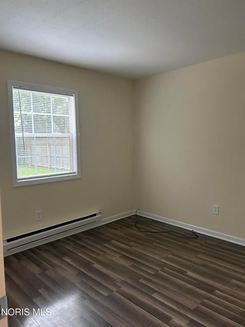 Tiny photo for 1543 Primrose Avenue, Toledo, OH 43612 (MLS # 10013731)
