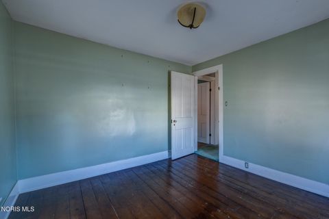 Tiny photo for 1195 Farnsworth Road, Waterville, OH 43566 (MLS # 10004216)