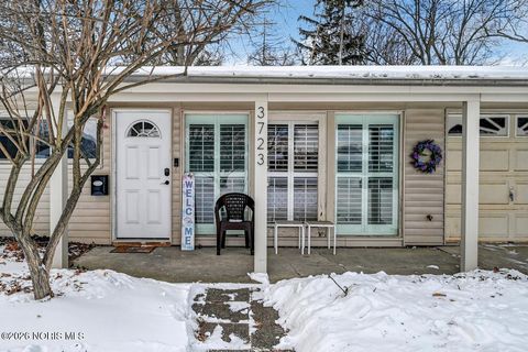 Tiny photo for 3723 Manchester Boulevard, Toledo, OH 43606 (MLS # 10003620)