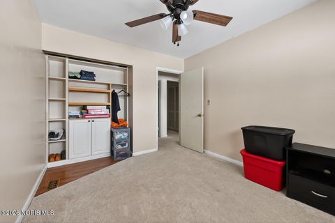 Tiny photo for 3723 Manchester Boulevard, Toledo, OH 43606 (MLS # 10003620)