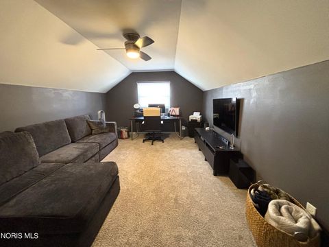 Tiny photo for 5526 Woodridge Drive, Toledo, OH 43623 (MLS # 10004510)