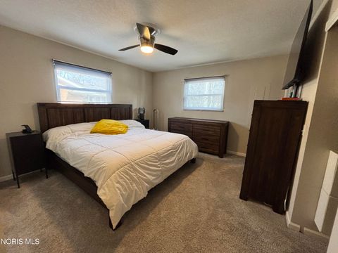 Tiny photo for 5526 Woodridge Drive, Toledo, OH 43623 (MLS # 10004510)