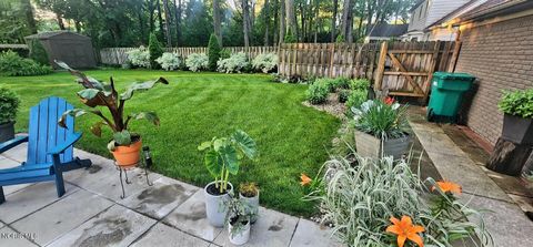 Tiny photo for 5526 Woodridge Drive, Toledo, OH 43623 (MLS # 10004510)