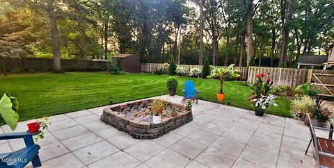 Tiny photo for 5526 Woodridge Drive, Toledo, OH 43623 (MLS # 10004510)