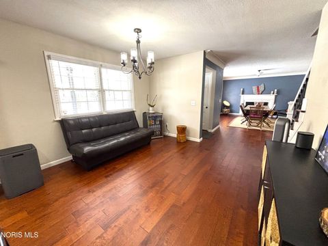 Tiny photo for 5526 Woodridge Drive, Toledo, OH 43623 (MLS # 10004510)