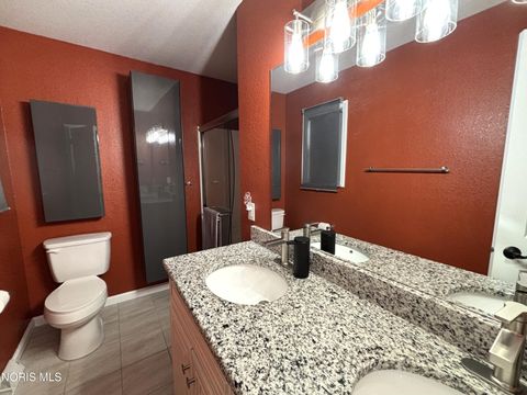 Tiny photo for 5526 Woodridge Drive, Toledo, OH 43623 (MLS # 10004510)