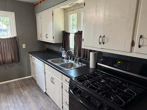 Tiny photo for 1003 Michigan Street, Napoleon, OH 43545 (MLS # 10010752)