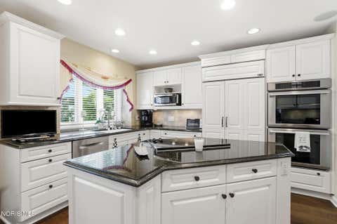 Tiny photo for 3751 Sulphur Spring Road, Ottawa Hills, OH 43606 (MLS # 10009263)
