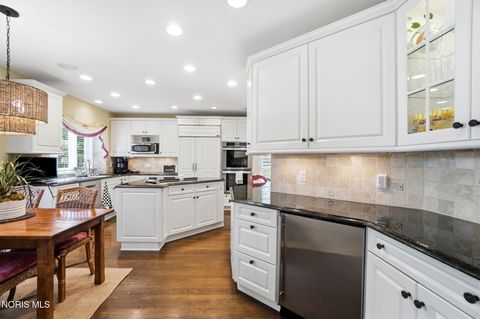 Tiny photo for 3751 Sulphur Spring Road, Ottawa Hills, OH 43606 (MLS # 10009263)