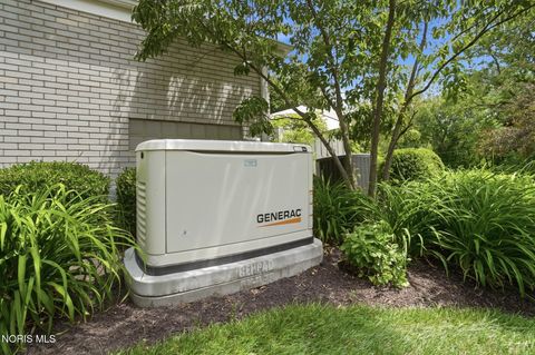 Tiny photo for 3751 Sulphur Spring Road, Ottawa Hills, OH 43606 (MLS # 10009263)