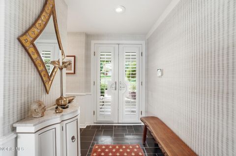 Tiny photo for 3751 Sulphur Spring Road, Ottawa Hills, OH 43606 (MLS # 10009263)