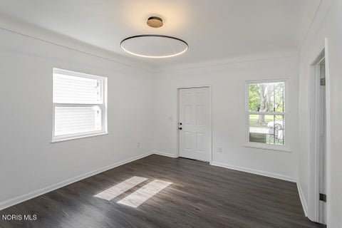 Tiny photo for 346 E Streicher Street, Toledo, OH 43608 (MLS # 10014412)