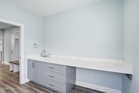 Tiny photo for 6330 N Texas Street, Whitehouse, OH 43571 (MLS # 10007182)