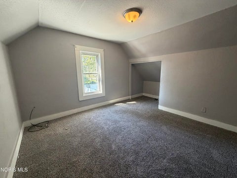 Tiny photo for 1910 Ware Street, Northwood, OH 43619 (MLS # 10014418)