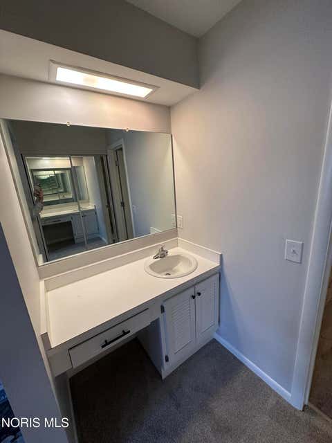 Tiny photo for 5122 Regency Drive #2, Toledo, OH 43615 (MLS # 10012163)
