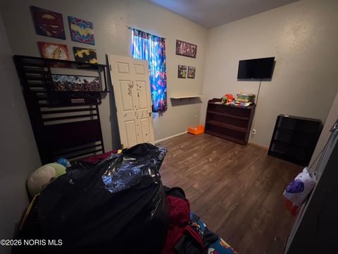 Tiny photo for 132 W Florence Avenue, Toledo, OH 43605 (MLS # 10003678)