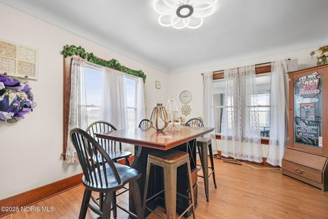 Tiny photo for 611 County Road, Liberty Center, OH 43532 (MLS # 10002691)