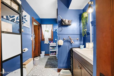 Tiny photo for 611 County Road, Liberty Center, OH 43532 (MLS # 10002691)