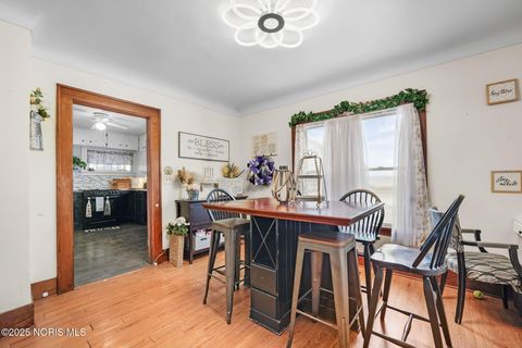 Tiny photo for 611 County Road, Liberty Center, OH 43532 (MLS # 10002691)