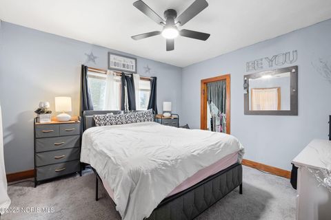 Tiny photo for 611 County Road, Liberty Center, OH 43532 (MLS # 10002691)