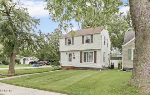 Tiny photo for 3040 Strathmoor Avenue, Toledo, OH 43614 (MLS # 10011979)