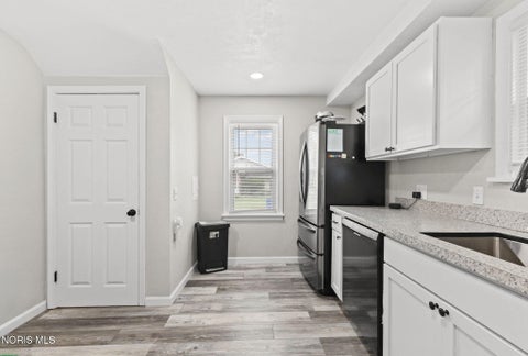 Tiny photo for 3040 Strathmoor Avenue, Toledo, OH 43614 (MLS # 10011979)