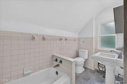 Tiny photo for 1938 Cone Street, Toledo, OH 43606 (MLS # 10012269)