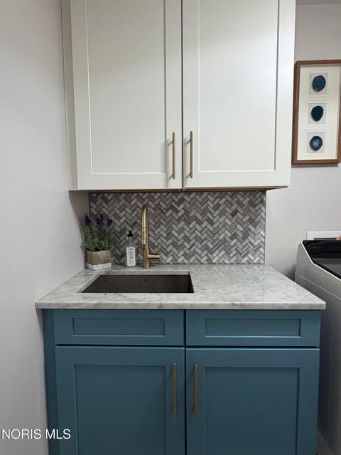 Tiny photo for 7728 Indian Town Road, Maumee, OH 43537 (MLS # 10006626)