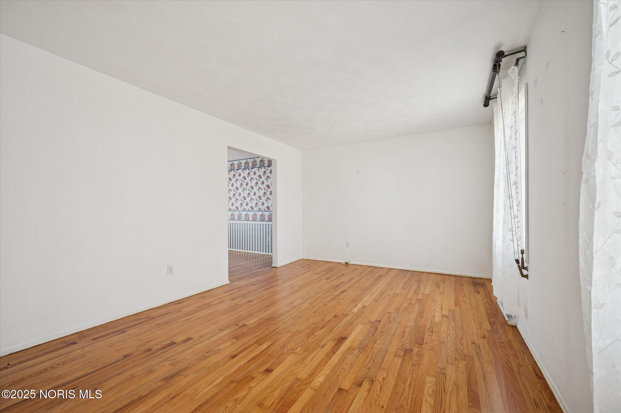 135 Birchcrest Drive