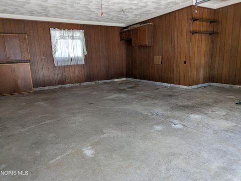 Tiny photo for 916 Monterey Court, Archbold, OH 43502 (MLS # 10006619)