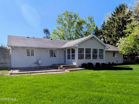 Tiny photo for 916 Monterey Court, Archbold, OH 43502 (MLS # 10006619)