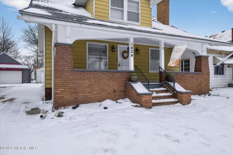 Tiny photo for 1424 Addington Road, Toledo, OH 43607 (MLS # 10004087)