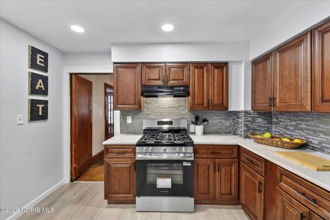 Tiny photo for 1424 Addington Road, Toledo, OH 43607 (MLS # 10004087)