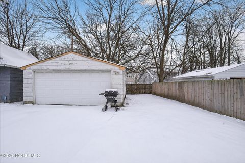 Tiny photo for 1424 Addington Road, Toledo, OH 43607 (MLS # 10004087)