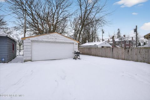 Tiny photo for 1424 Addington Road, Toledo, OH 43607 (MLS # 10004087)
