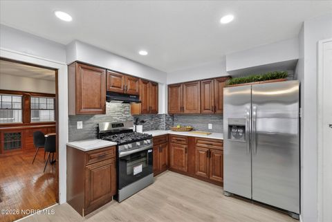 Tiny photo for 1424 Addington Road, Toledo, OH 43607 (MLS # 10004087)