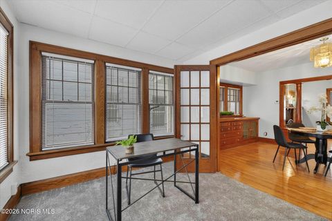 Tiny photo for 1424 Addington Road, Toledo, OH 43607 (MLS # 10004087)