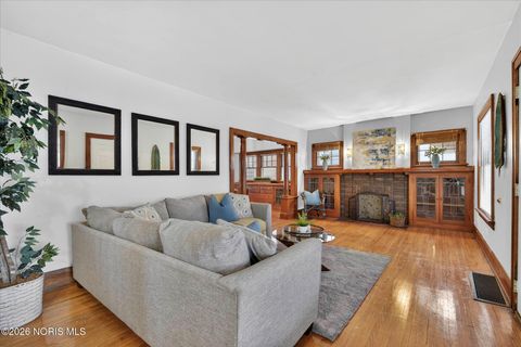 Tiny photo for 1424 Addington Road, Toledo, OH 43607 (MLS # 10004087)