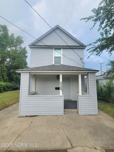 Tiny photo for 1723 Liberty Street, Toledo, OH 43605 (MLS # 10001562)