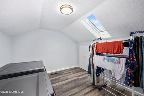 Tiny photo for 9 Meadowpond Drive, Perrysburg, OH 43551 (MLS # 10001649)