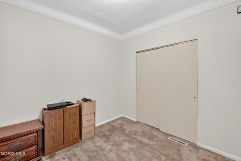 Tiny photo for 1825 Marne Avenue, Toledo, OH 43613 (MLS # 10014413)