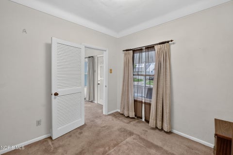 Tiny photo for 1825 Marne Avenue, Toledo, OH 43613 (MLS # 10014413)