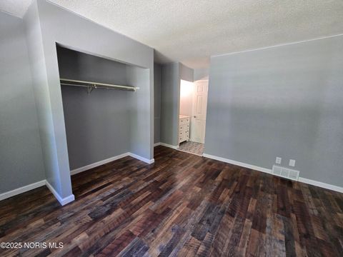 Tiny photo for 6705 Garden Road #6705, Maumee, OH 43537 (MLS # 10000729)