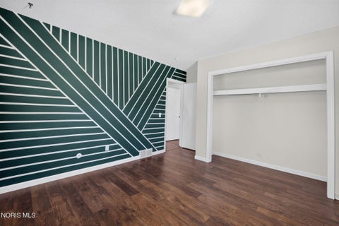 Tiny photo for 4222 Hakes Road, Northwood, OH 43619 (MLS # 10012438)