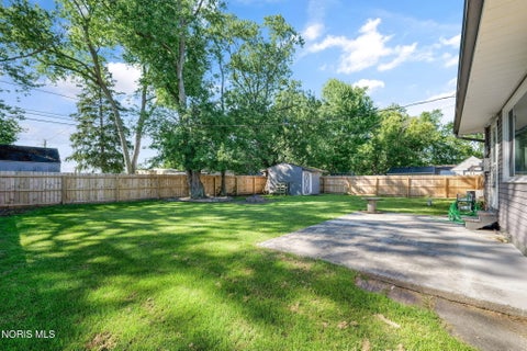 Tiny photo for 4222 Hakes Road, Northwood, OH 43619 (MLS # 10012438)