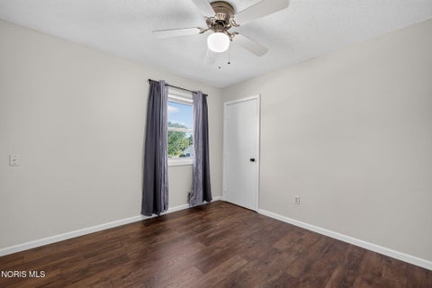 Tiny photo for 4222 Hakes Road, Northwood, OH 43619 (MLS # 10012438)