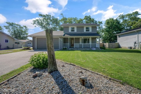 Tiny photo for 4222 Hakes Road, Northwood, OH 43619 (MLS # 10012438)