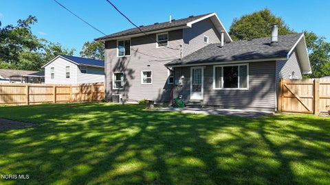 Tiny photo for 4222 Hakes Road, Northwood, OH 43619 (MLS # 10012438)